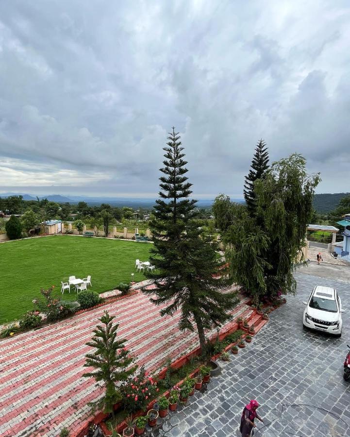 Pops Resort Palampur Exterior photo
