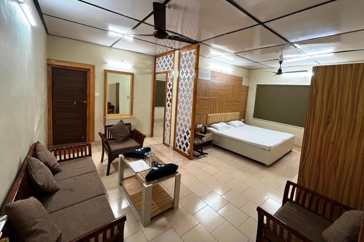 Pops Resort Palampur Exterior photo