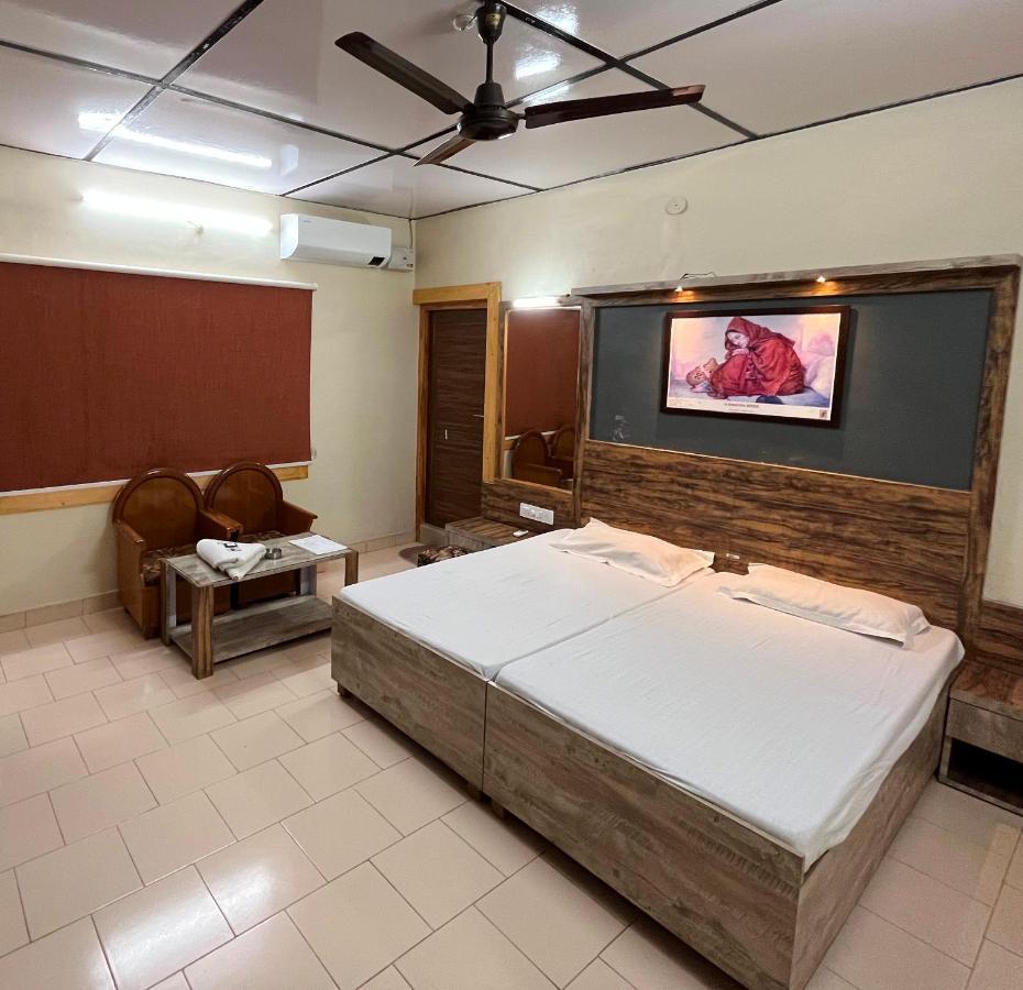 Pops Resort Palampur Exterior photo