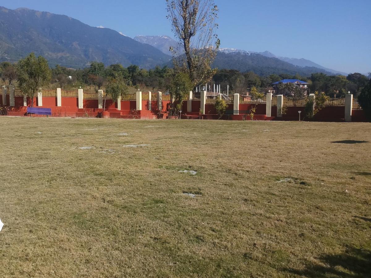 Pops Resort Palampur Exterior photo